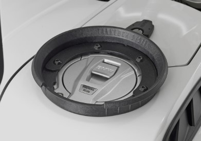 (Ring) Tank- Befestigungs-Flansch aus Nylon für Easy Lock Tankrucksäcke Tankseitig