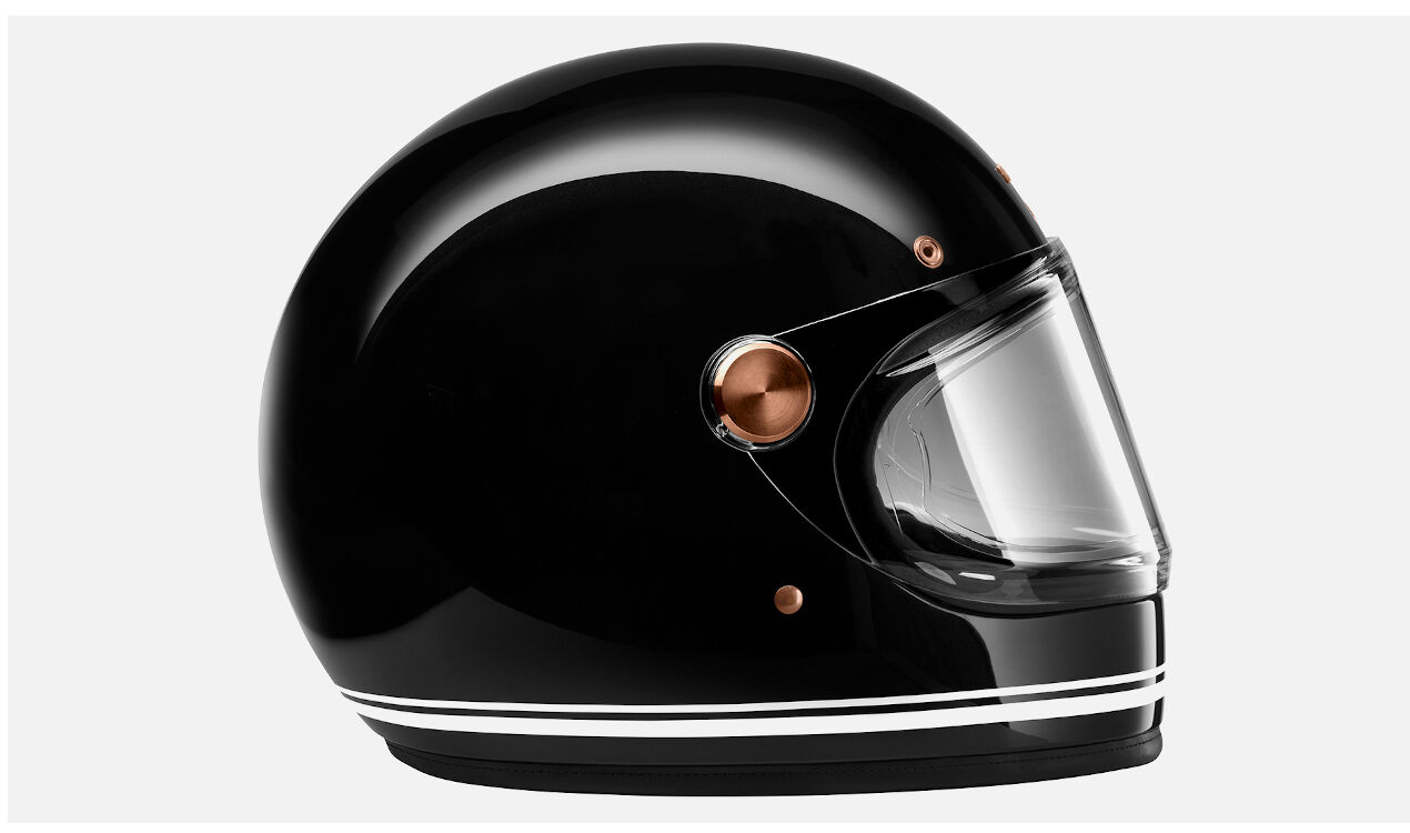 Helm-20Grand-20Racer-20Heritage_1270x750_7922190_Zusatz01ddqAbAsaCq4o6