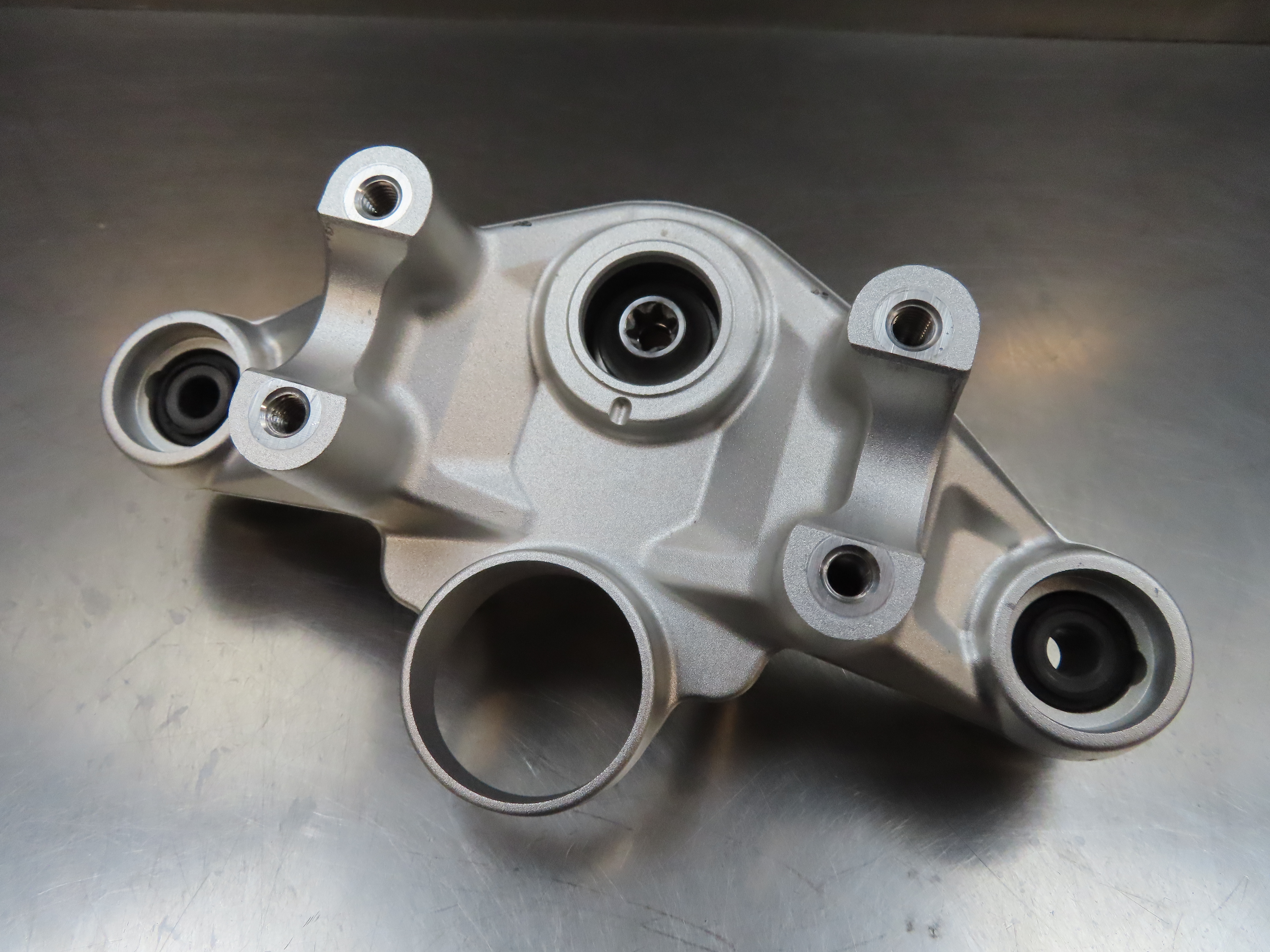 Gabelbrücke oben mit Lagerung für BMW R1200GS LC R1250GS + Adventure