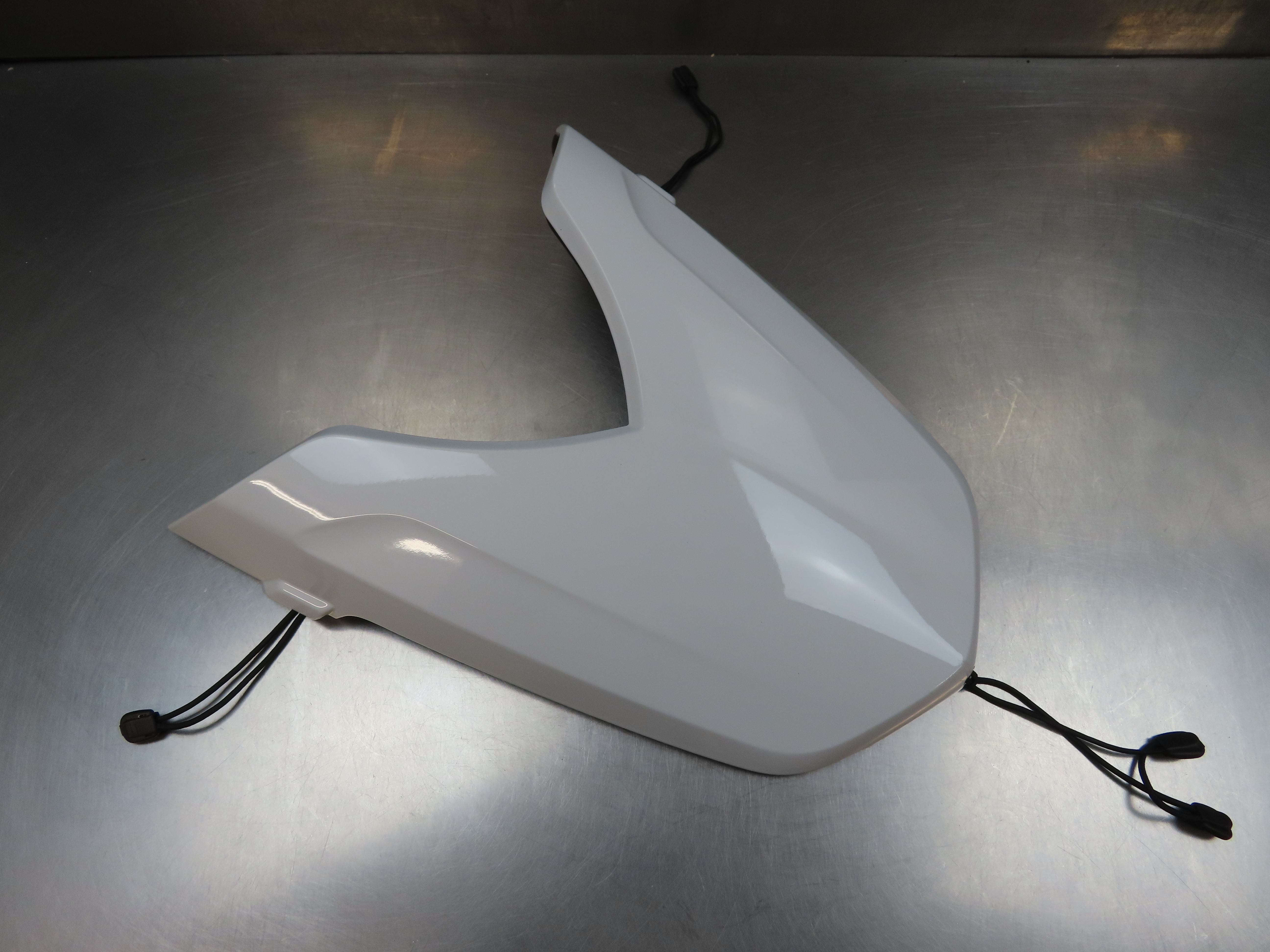 Original BMW F800 R S ST Abdeckung Sozuissitz weiß