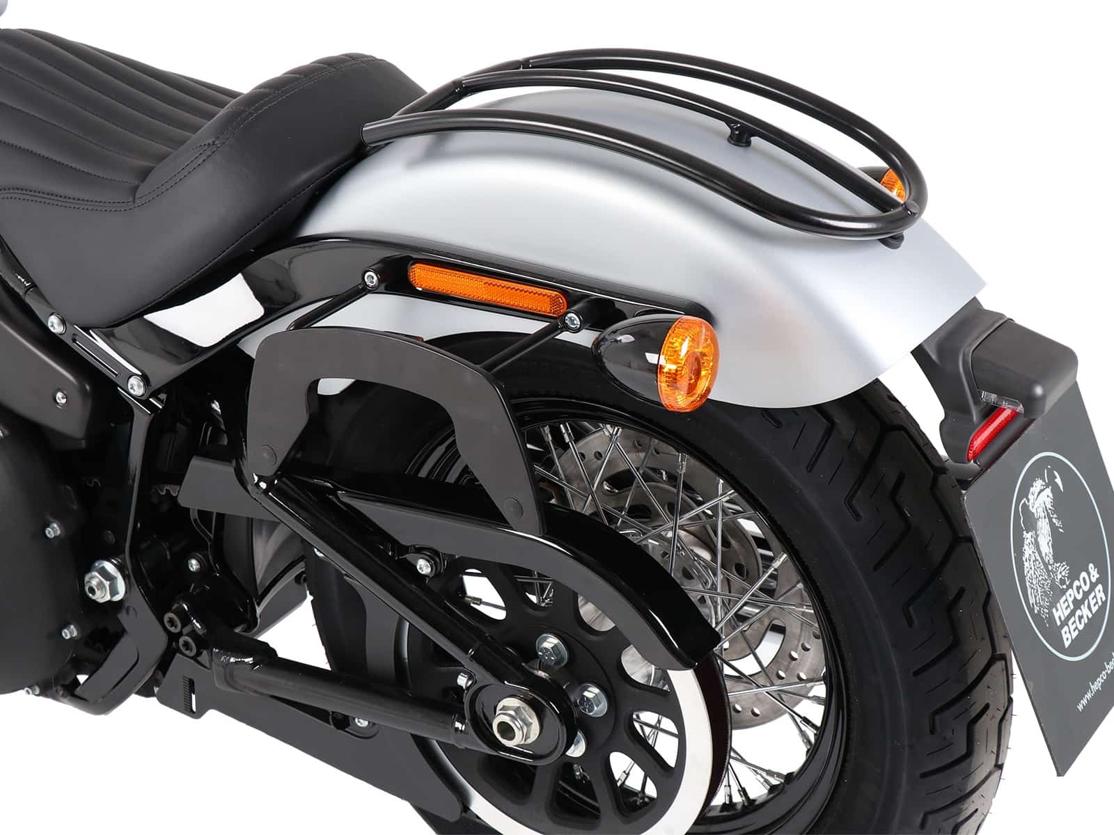 C-Bow Seitenträger schwarz für Harley-Davidson Softail Slim (2018-2022)