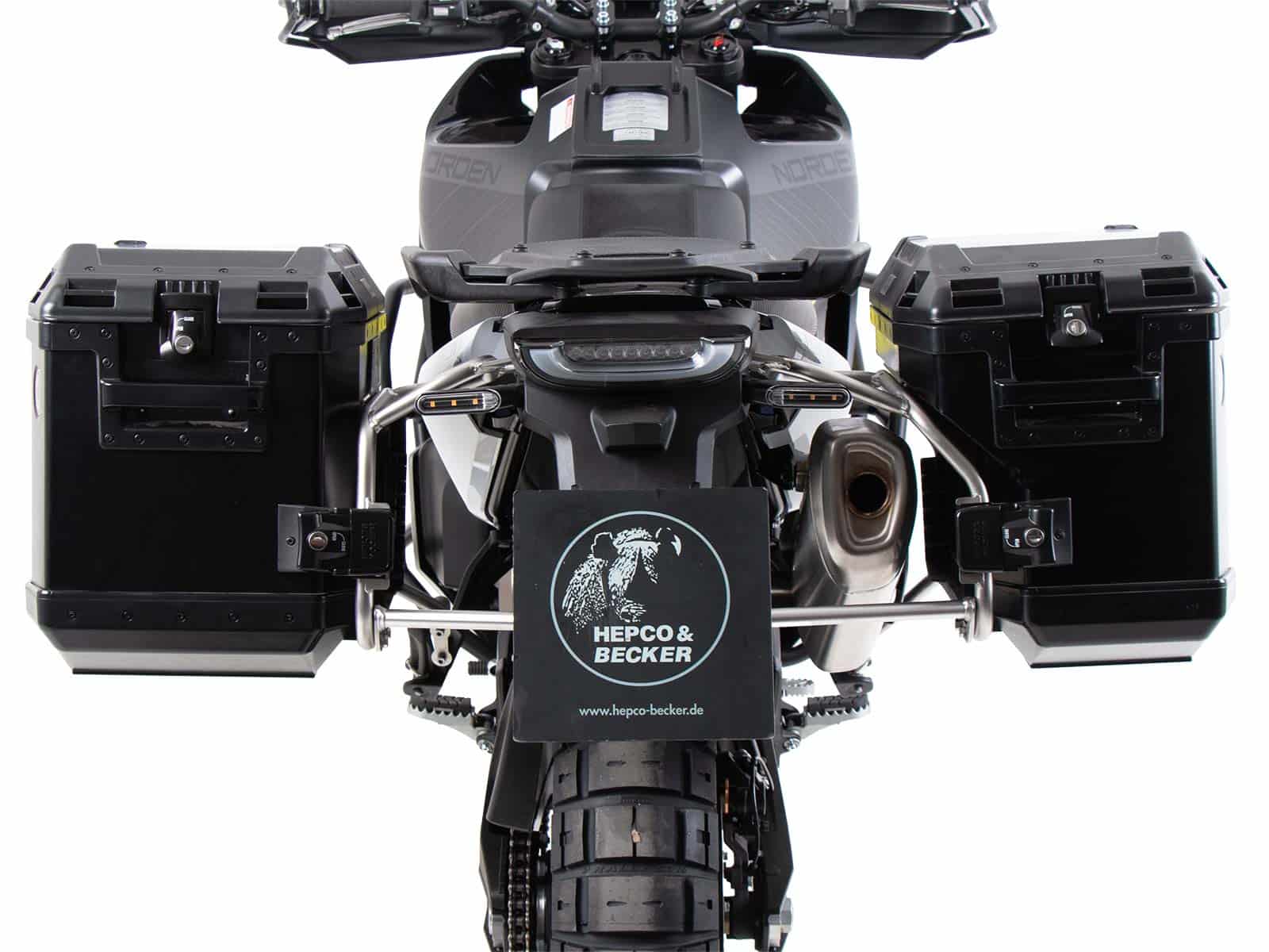Kofferträgerset Cutout Edelstahlträger inkl. Xplorer Cutout schwarz Kofferset für Husqvarna Norden 901 / Expedition (2022-)