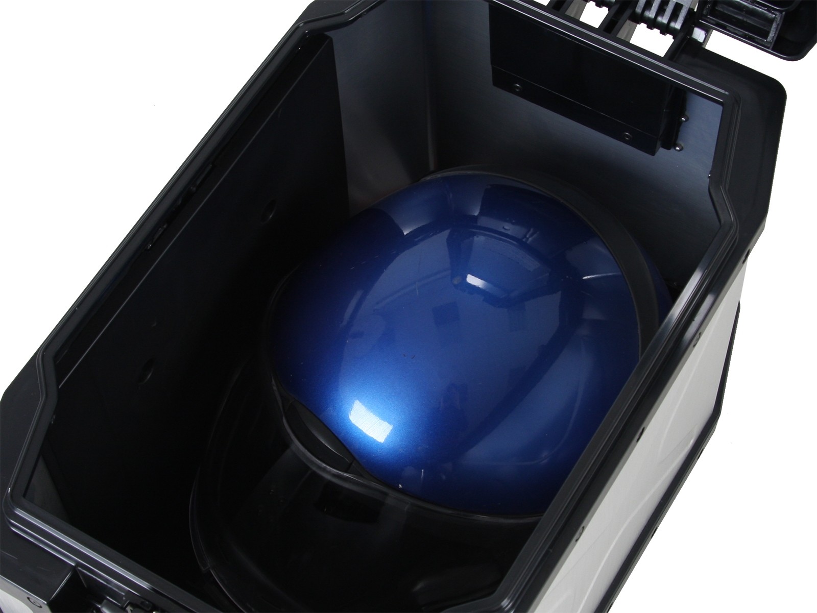 610211_00_00_helm_shop_1