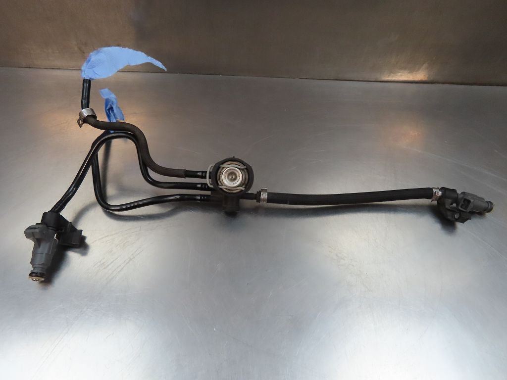 Kraftstoffverteiler Kraftstoffdruckregler Einspritzdüse für BMW R1200C R1200CL R850C