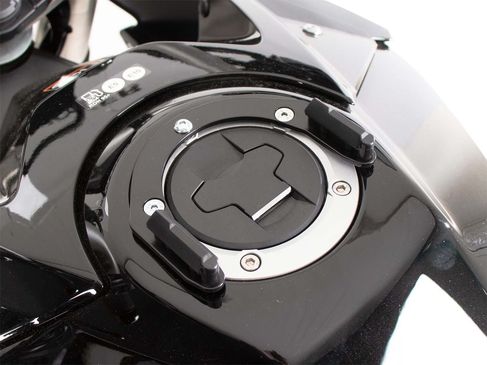 Tankring BASIC inkl. Tankrucksackverschlusseinheit für Suzuki V-Strom 800 (2024-)