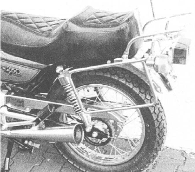 Komplettträgerset (Seitenkofferträger und Rohrgepäckbrücke Topcaseträger) chrom für Honda CM 250 C/T (1982-1984)