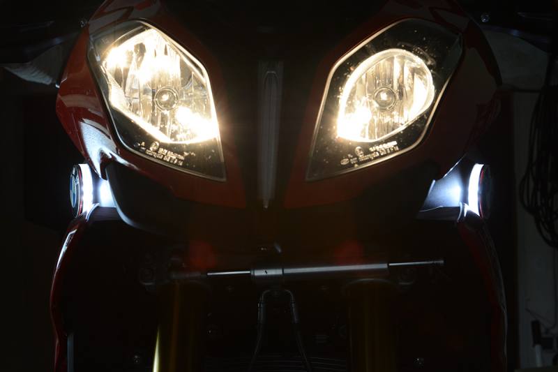 BMW-S1000XR-zweifarbige-LED-Emblemblinker_776-35b1fd051e2afd