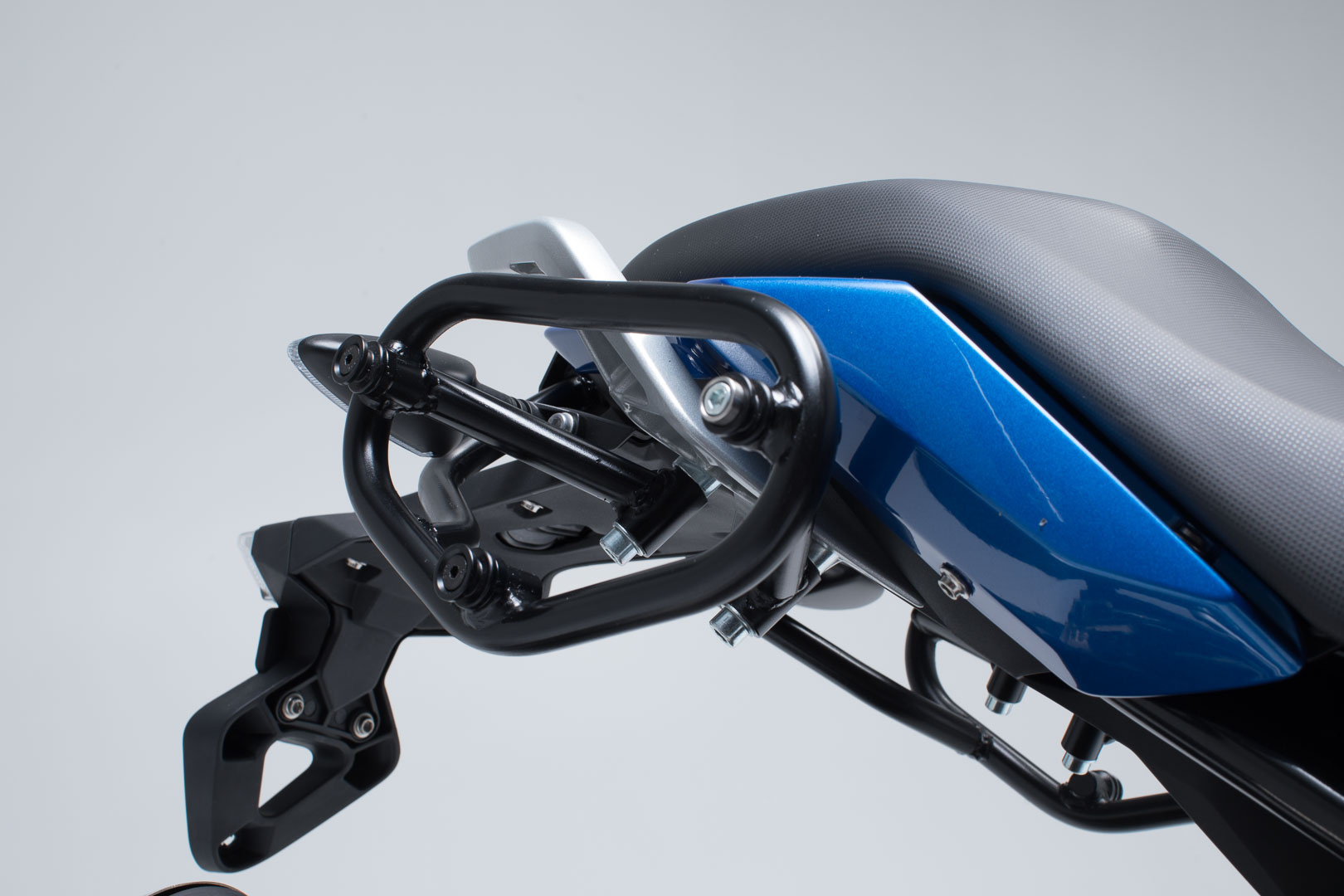 SLC Seitenträger rechts. B-Ware BMW G 310 R (nur Bj. 2016).