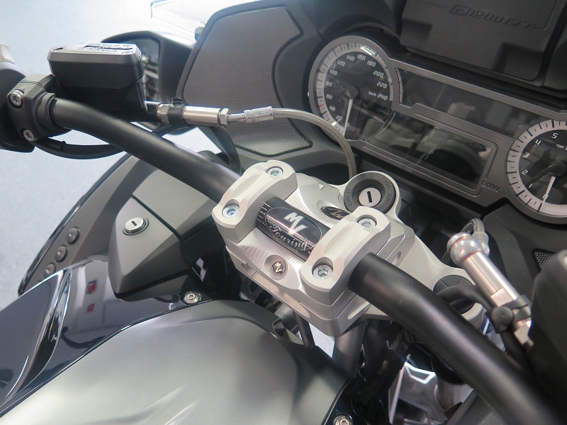 k-201803-901452-Lenkerschlitten-R1200RT-LC-IMG_0068 Lenkerschlitten Lenkererhöhung Lenkeradapter verstellbar mit ABE für BMW R1200RT LC R1250RT