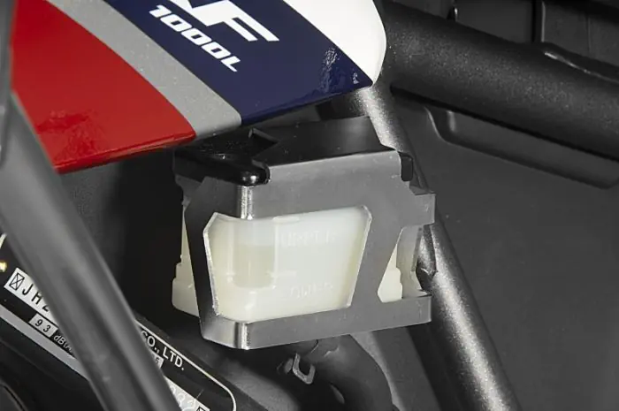 Schutz Bremsflüssigkeitsbehälter Honda CRF1000L Africa Twin (2015-2017), hinten