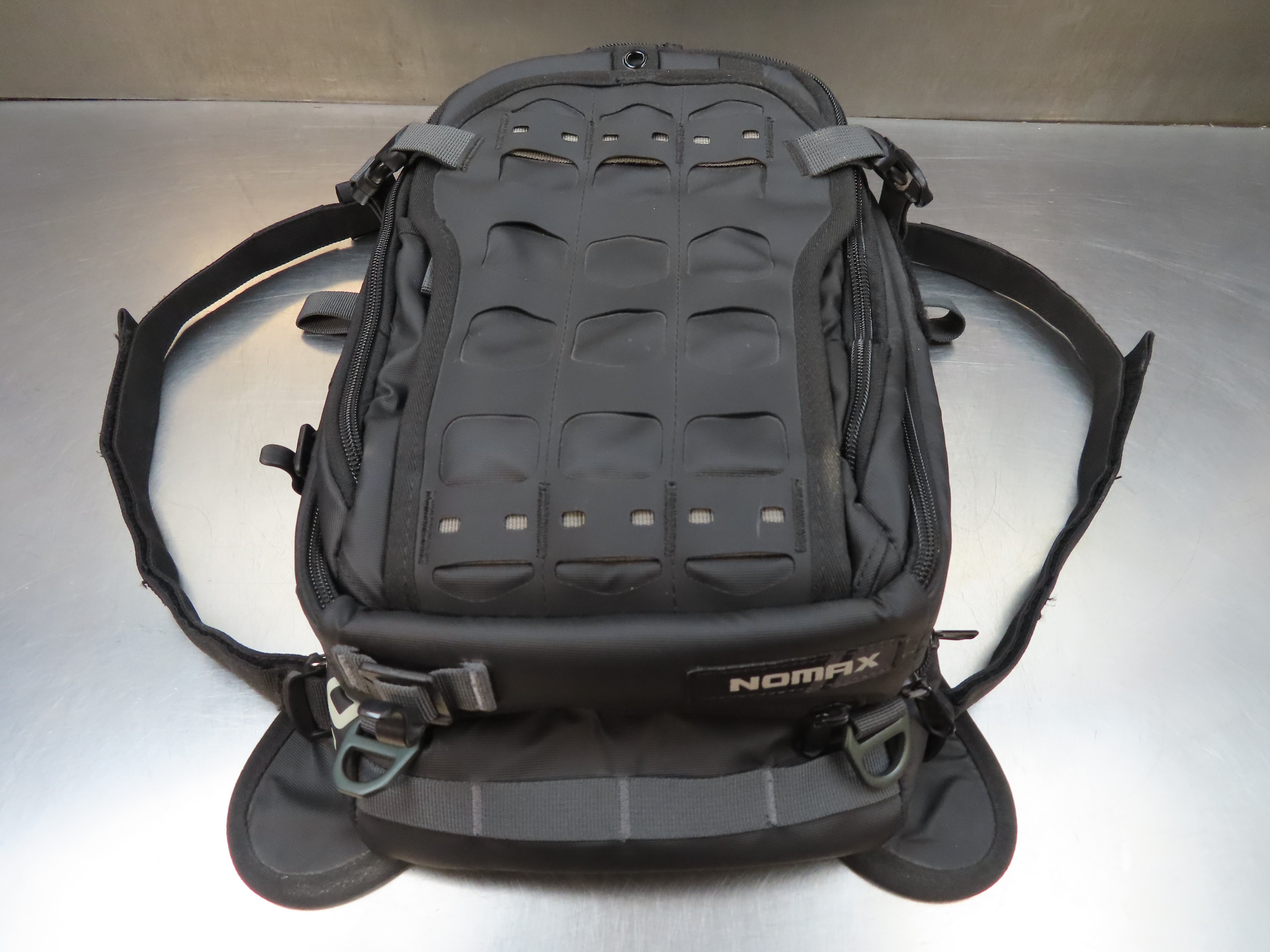 Mosko Moto Nomax Tankrucksack (V3.0) mit Trinkblase 7 Liter