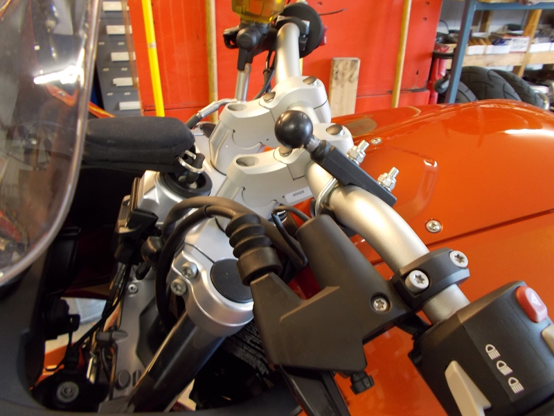 k-90028F-Rohrlenker-F800GT Lenker Adapter Lenkererhöhung 50mm näher ABE für BMW F800GT