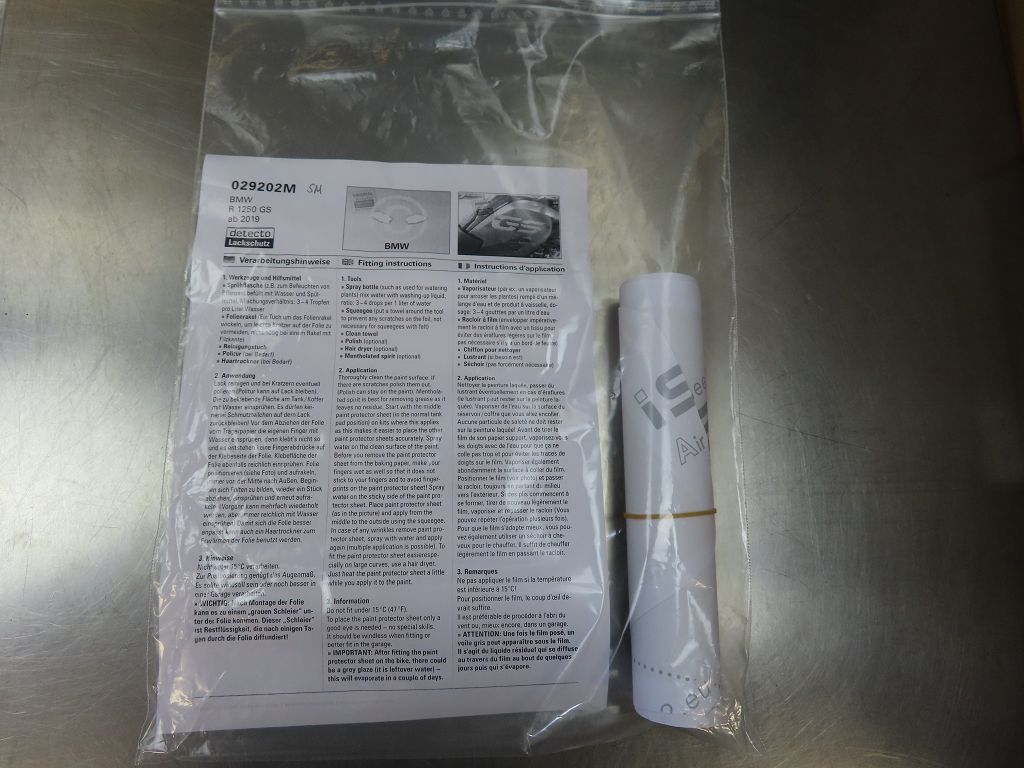k-IMG_2060rE6KuxaX5Zqn2 Lackschutzfolie Set 2-teilig schwarz matt für BMW R1250GS