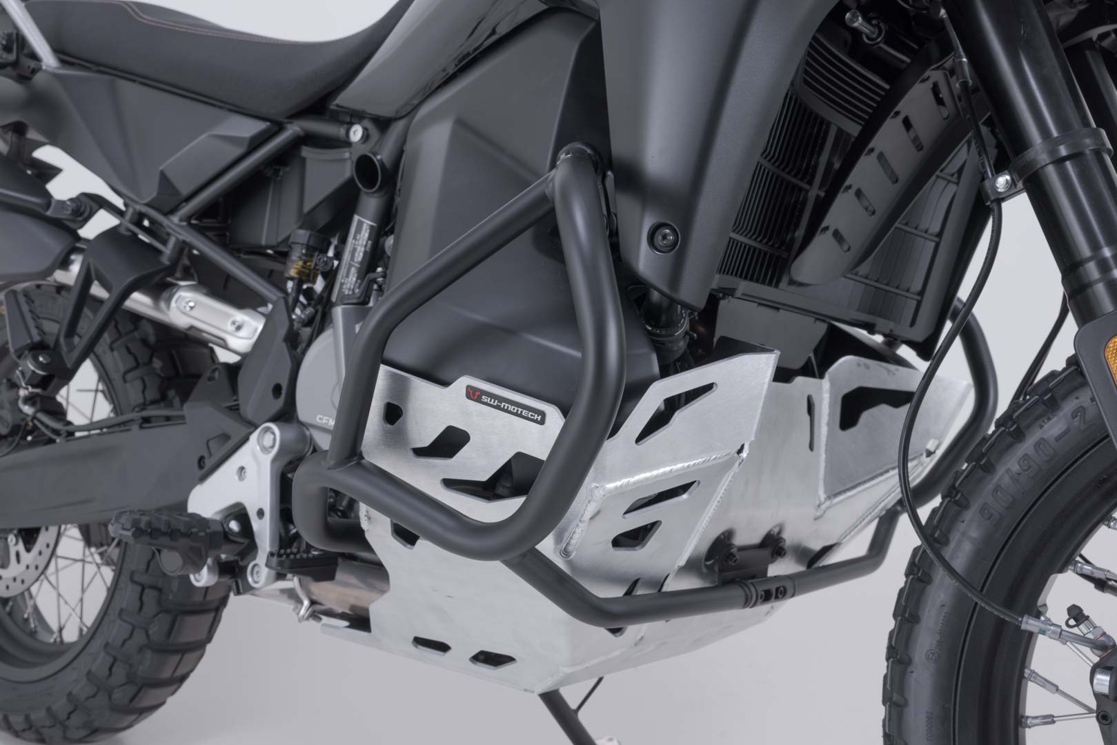 Sturzbügel. B-Ware Schwarz. CFMoto 800MT-X (24-).