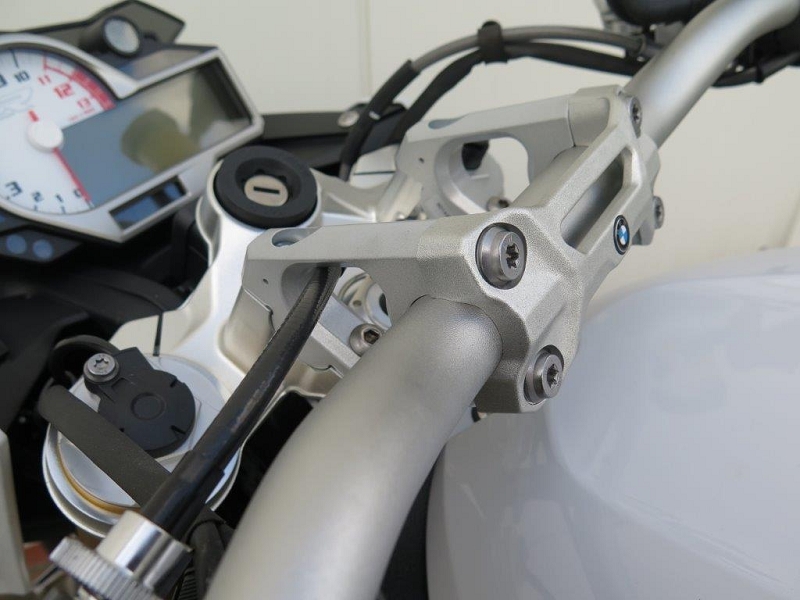 k-901443-S1000R-Lenkeradapter_1