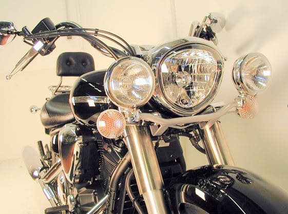 Twinlight Zusatzscheinwerferset (Fernlicht) inkl. Halter und Kabel chrom für Yamaha XVS 1300 Midnight Star (2007-2016)