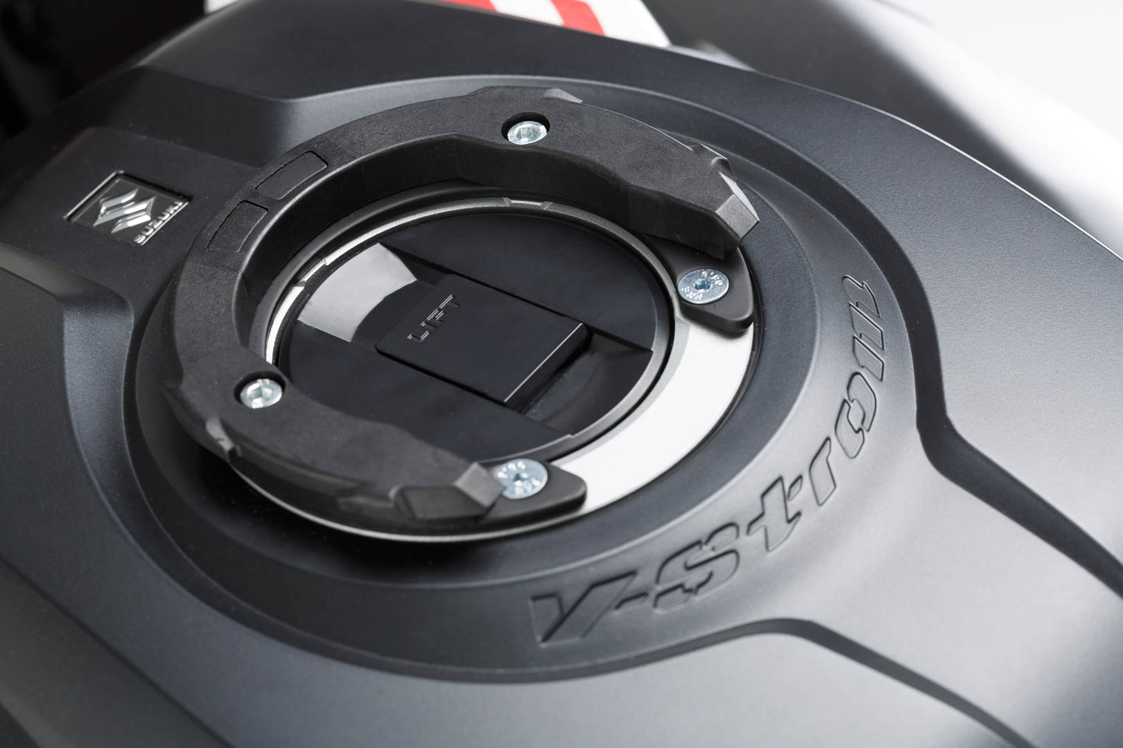 SW-Motech EVO Tankring Schwarz für Suzuki V-Strom 1000 (14-19) / 1050 (19-)