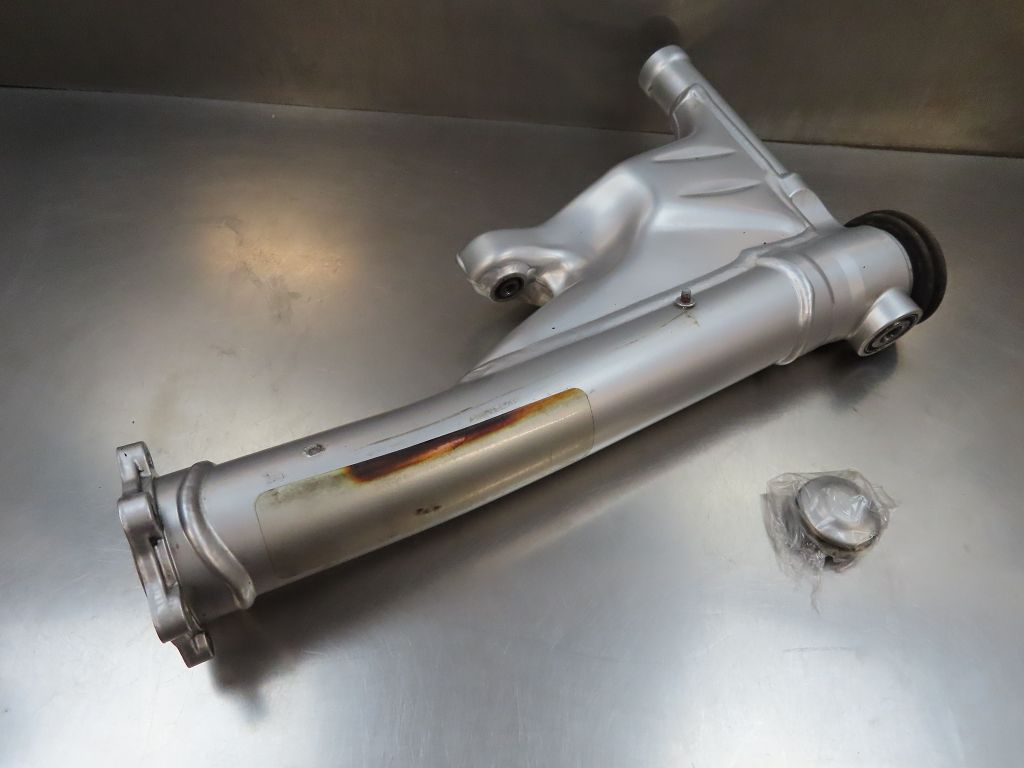 Schwinge Hinterradschwinge Kardantunnel Silber für BMW R1200C + Independent R850C