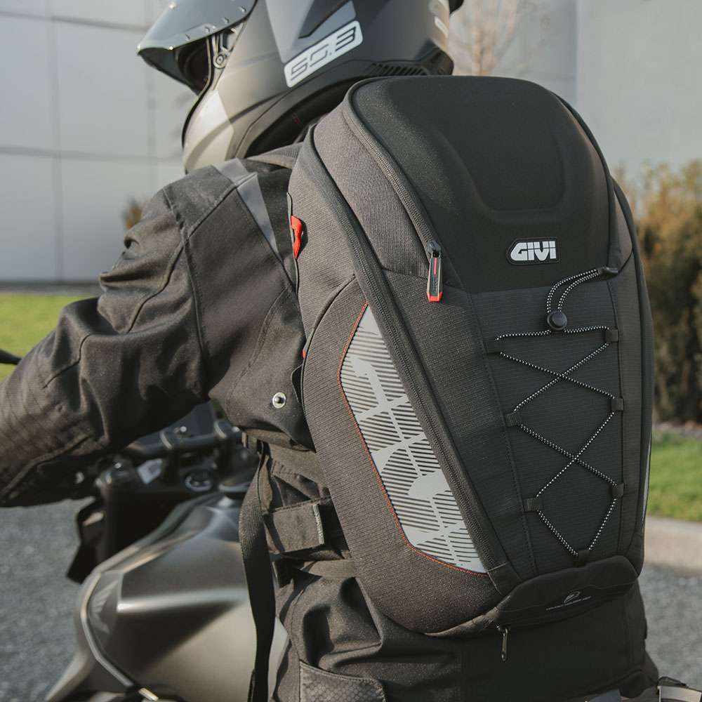 Easy-T Rucksack mit thermogeformter Tasche, Volumen 18 Liter