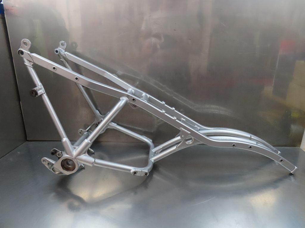 Rahmen Heckrahmen 46512331085 für BMW R1200C Independent