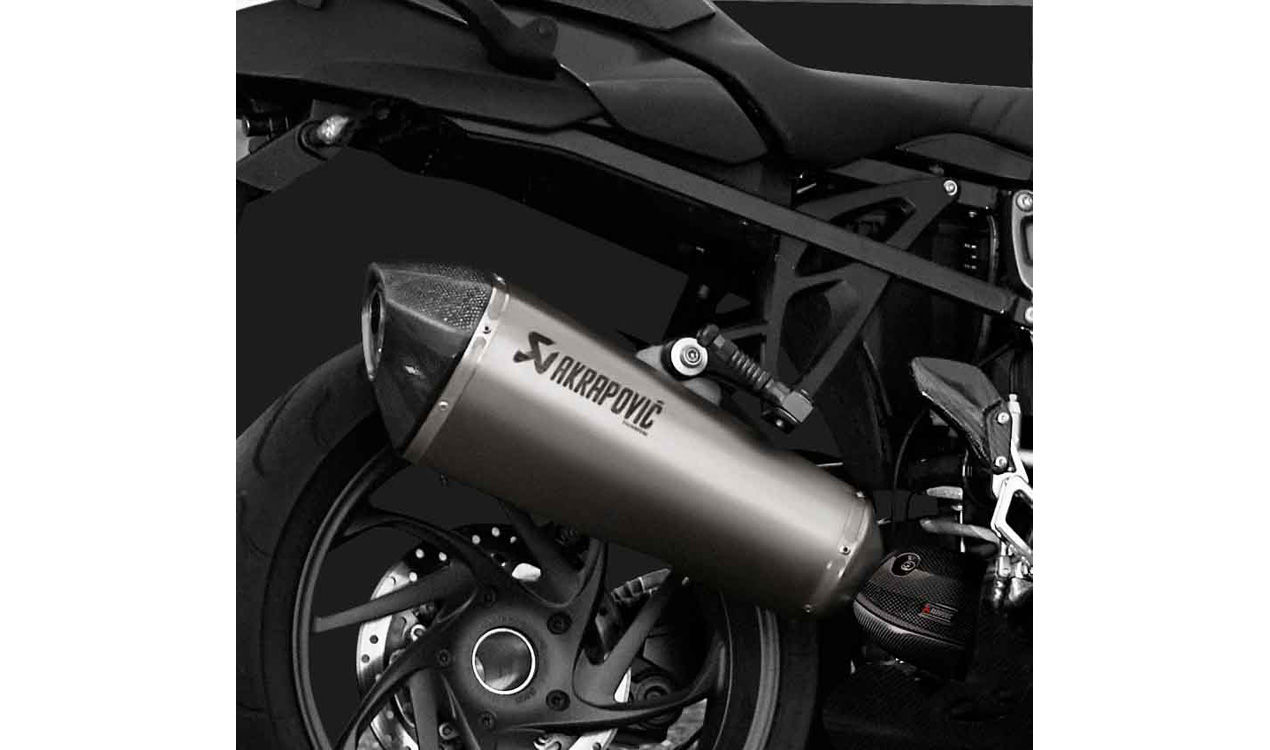 K_1300_R_Akrapovic-20Sportschalld-23aempfer_A0110652