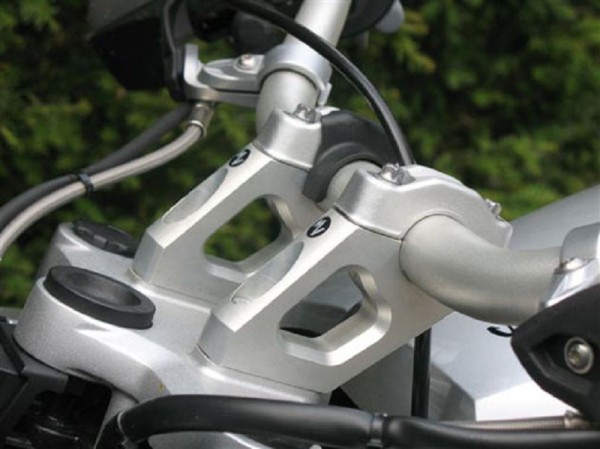 Superbike Lenkererhöhung und Lenkeradapter mit Versatz 20mm ABE für BMW R1200GS Bj. 2008 -2012