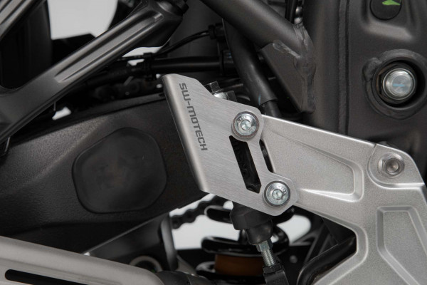 SW-Motech Bremspumpen Schutz Silbern für Yamaha Ténéré 700 (19-)