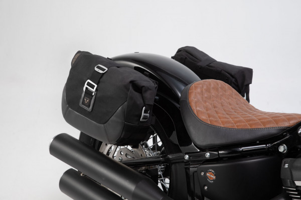 SW-Motech Legend Gear Seitentaschen System LC Black Edition Harley Davidson Softail Street Bob (17-)