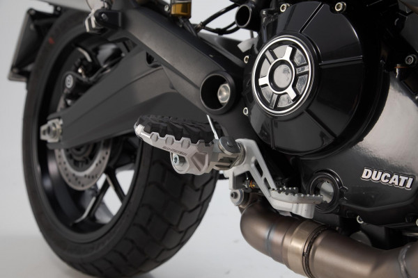 SW-Motech EVO Fußrasten-Kit für Ducati Modelle / für Benelli TRK 502 X (18-)